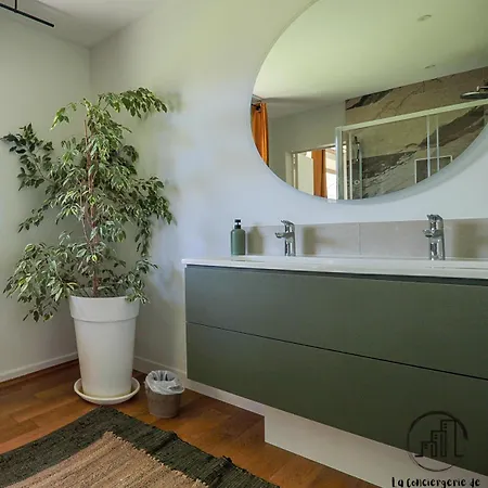 Green Oak Windows & Wood Villa Albi Exterior photo
