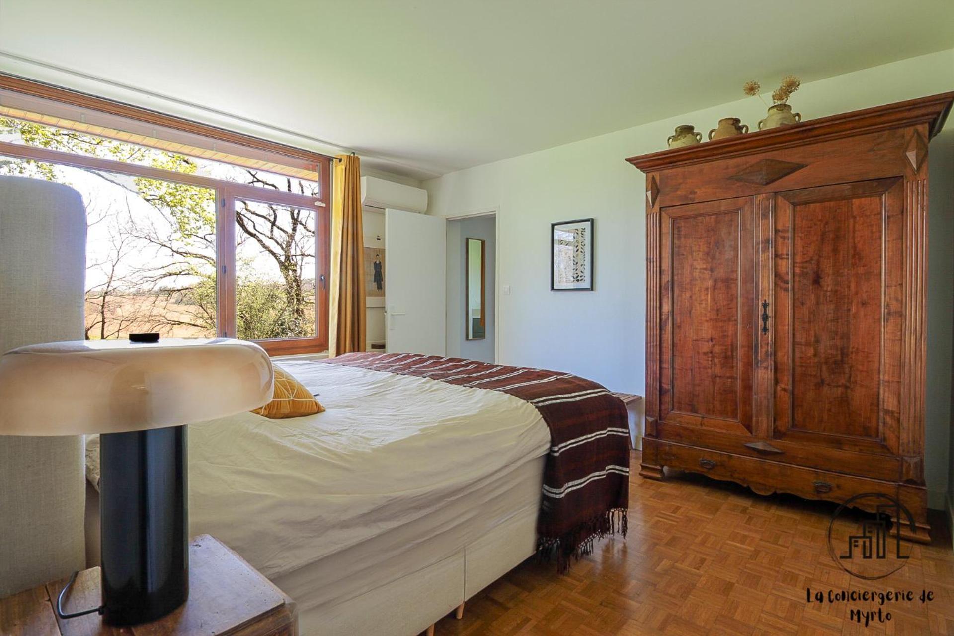 Green Oak Windows & Wood Villa